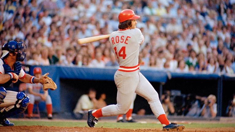 Pete Rose z Cincinnati Reds proti Atlanta Braves, 2. srpna 1978 Obr: AP