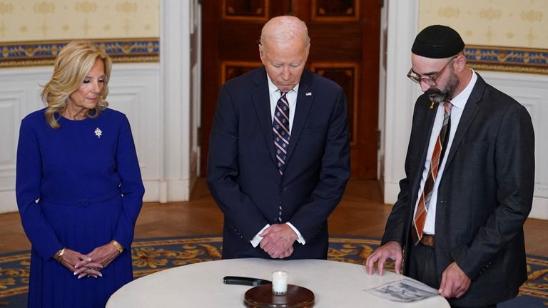 Joe Biden s první dámou Jill Biden a rabín Aaron Alexander