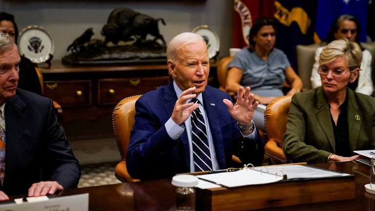 Prezident Joe Biden hovoří o reakci federální vlády na hurikán Helene a přípravách na hurikán Milton. Snímek: Reuters