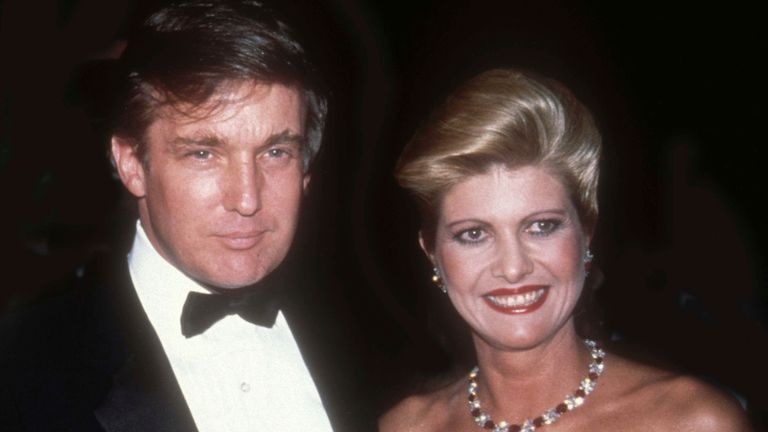 Donald Trump a Ivana Trump 1985. Obr: Adam Scull/PHOTOlink.net/MediaPunch /IPX/AP