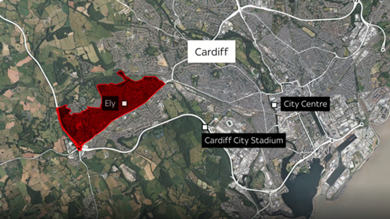 Mapa Ely v Cardiffu, kde po smrtelné havárii vypukly nepokoje