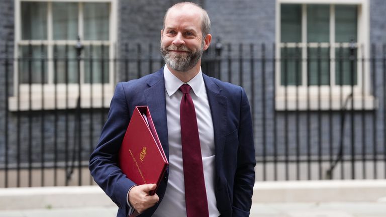 Jonathan Reynolds, který odchází, dorazí do Downing Street.  Obrázek: PA