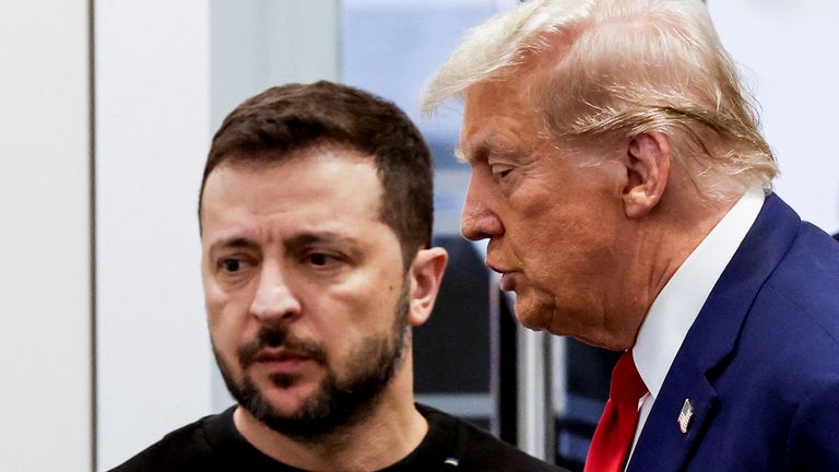 Republican presidential nominee and former U.S. President Donald Trump and Ukraine's President Volodymyr Zelenskiy meet at Trump Tower in New York City, U.S., September 27, 2024. REUTERS/Shannon Stapleton REFILE - QUALITY REPEAT