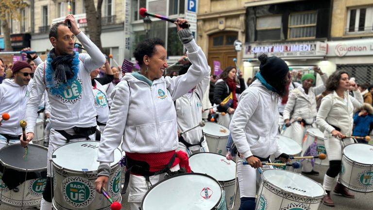 Pařížská demonstrace byla největším z mnoha protestů, které se konají po celé Francii