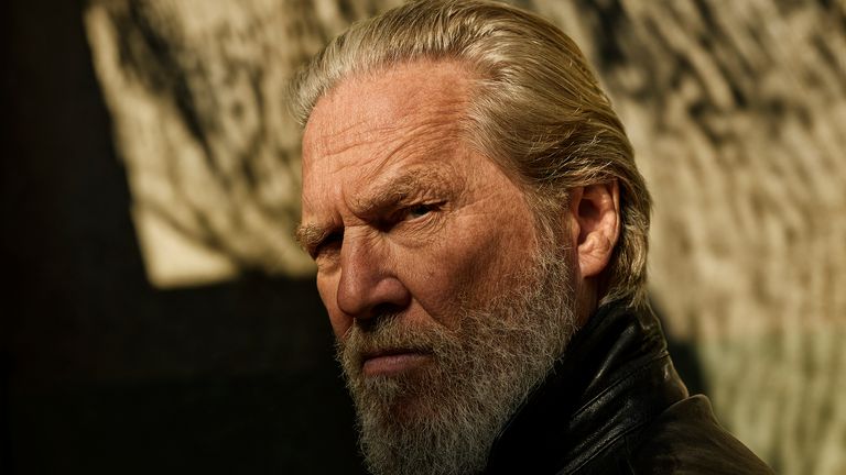 Jeff Bridges ve filmu The Old Man. Obrázek: Kurt Iswarienko/FX/Disney+