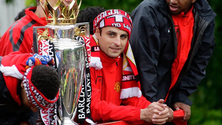 Dimitar Berbatov s Premier League během vítězné přehlídky Manchester United v roce 2011. Soubor pic: Reuters