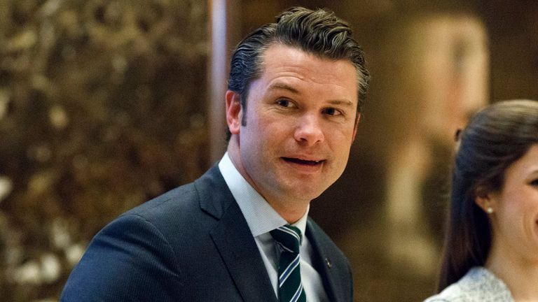 Pete Hegseth v Trump Tower na setkání s panem Trumpem v roce 2016. Obr: AP