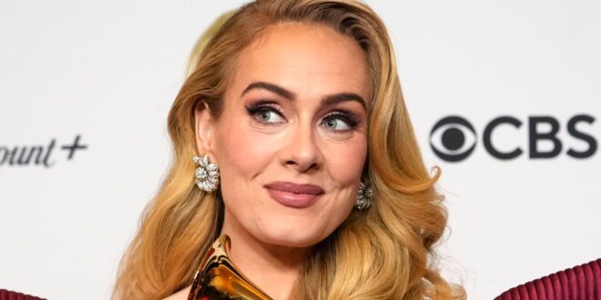 Adele se v slzách loučí s rezidencí v Las Vegas, protože hvězda přiznává, že neví, kdy vystoupí příště | Ents & Arts News