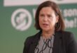 Vůdkyně Sinn Fein Mary Lou McDonald řekla, že bude požadovat referendum o irské jednotě, pokud vyhraje volby | Politické zprávy