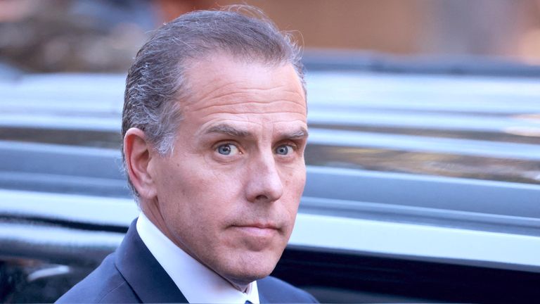 Hunter Biden ve čtvrtek odchází od soudu. Snímek: Reuters