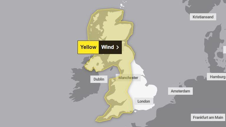 Žlutá varování Met Office před větrem v neděli