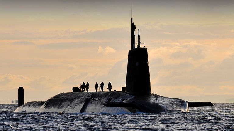 HMS Vanguard ve společnosti HMNB Clyde. Obrázek: Otevřená vládní licence