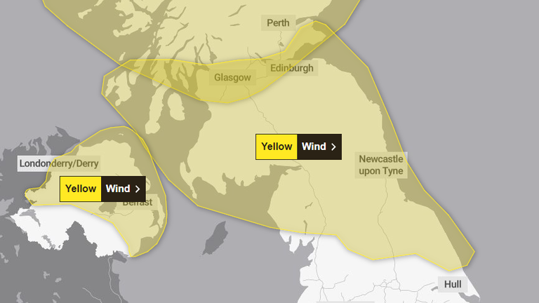 Žluté varování Met Office před větrem 31. prosince.