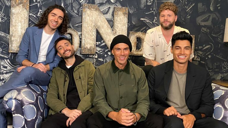 The Wanted - (LR): Nathan Sykes, Tom Parker, Max George, Jay McGuiness a Siva Kaneswaran - oznámili, že se dají znovu dohromady
