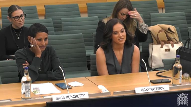 Naga Munchetty a Vicky Pattison předstoupily před výbor. Obrázek: PA