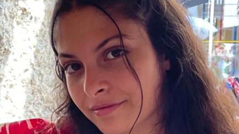 Daniella Gilboa, 20 let, převzato z Nahal-Oz. Obr: Přiveďte je domů hned teď