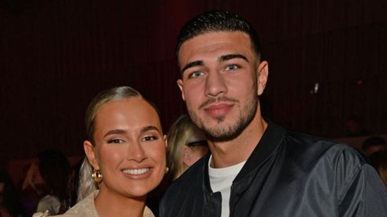 Molly-Mae a Tommy Fury. Obrázek: Hannah Young/Shutterstock