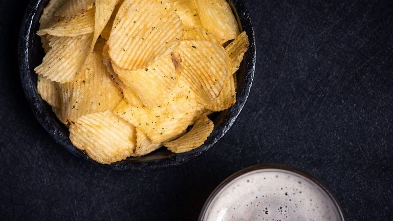 Crisps bude často vidět v baru. Obrázek: Istock 