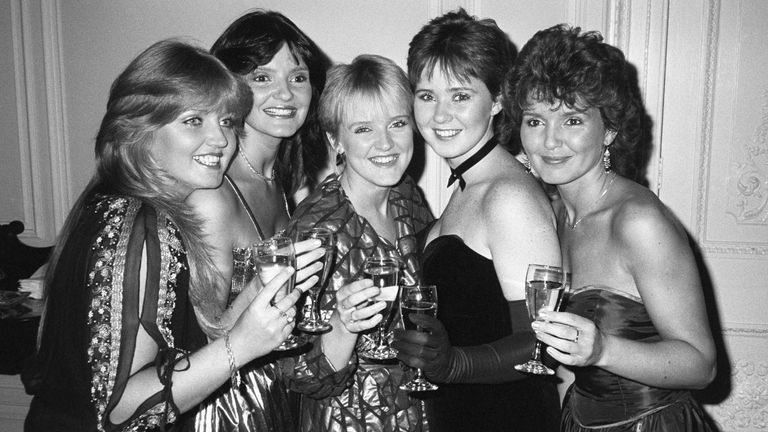 Linda Nolan, Anne Nolan, Bernie Nolan, Coleen Nolan a Maureen Nolan.  Pic pa