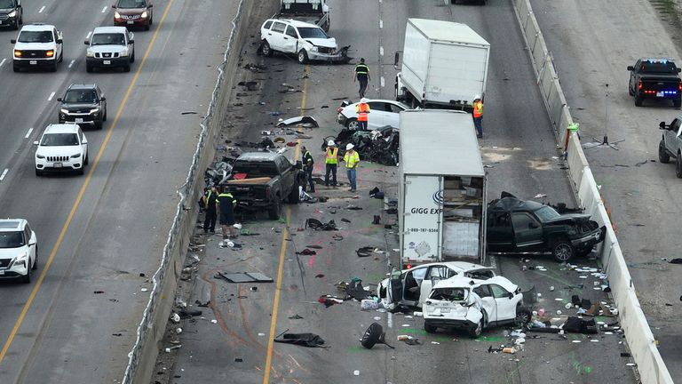 Scéna jednoho z fatálních havárie v Austinu v Texasu v pátek. Pic: Ap