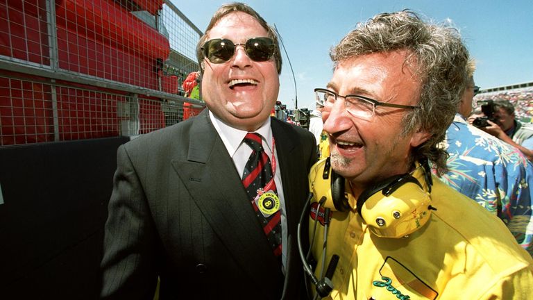 Eddie Jordan a John Prescott.  Pic: Pa