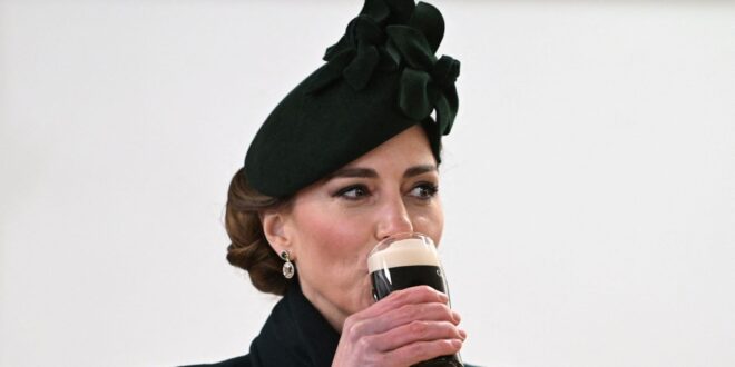 Kate, princezna z Walesu má rád Guinness na akci St Patrick’s Day’s Event – a kupuje kolem nápojů pro jednotky | UK novinky