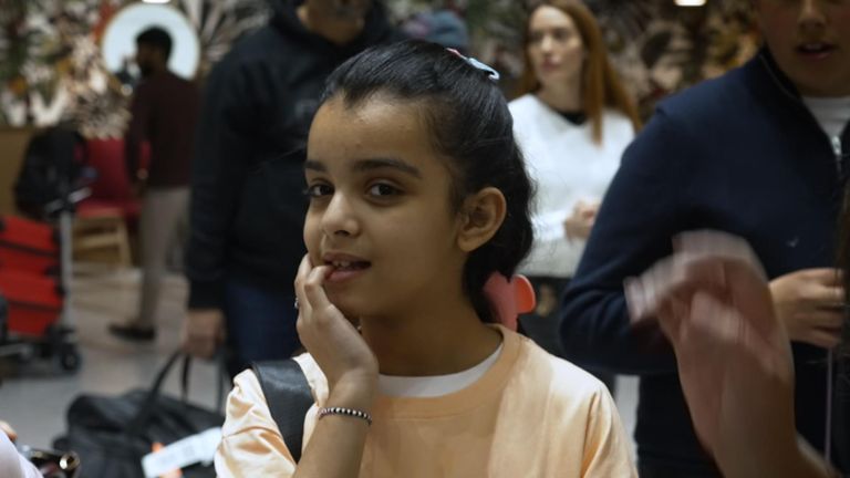 Medici si myslí, že Rama Qudiah, 12, potřebuje provoz střev