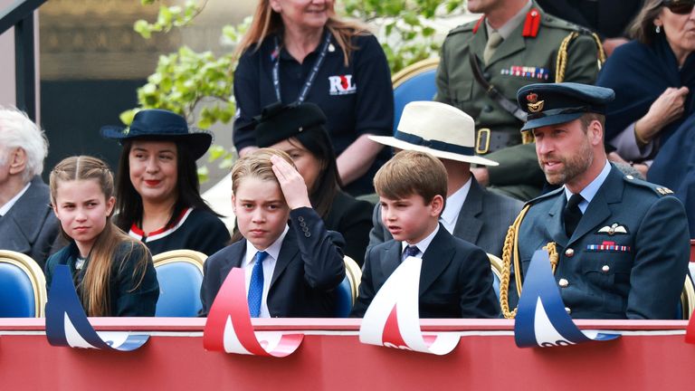 William, princ z Walesu, princ George, princ Louis a princezna Charlotte.  Pic: Reuters