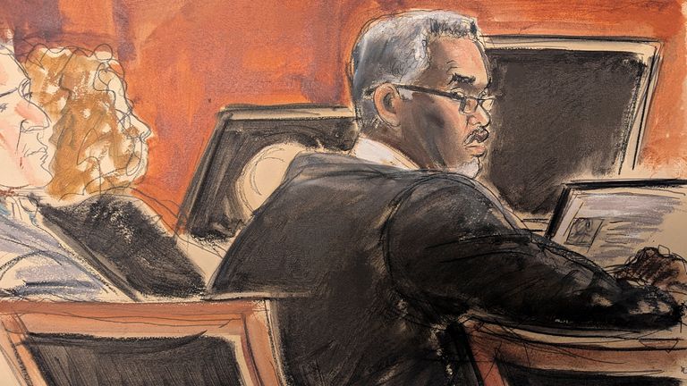 Sean Diddy Combs sedí u obranného stolu před začátkem výběru poroty na federálním soudu na Manhattanu. Náčrt: Elizabeth Williams přes AP