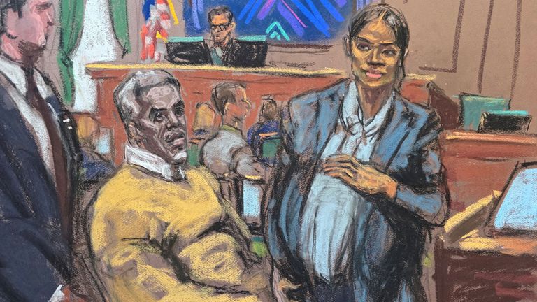 Sean "Diddy" Combs sleduje jako Casandra "Cassie" Ventura odchází na přestávku ve svém svědectví během procesu obchodování s lidmi Combs v New Yorku v New Yorku, USA, 15. května 2025 v této náčrtu soudní síně. Reuters/Jane Rosenberg TPX Images dne