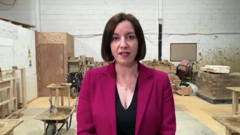 Ministr školství Bridget Phillipson uvedl