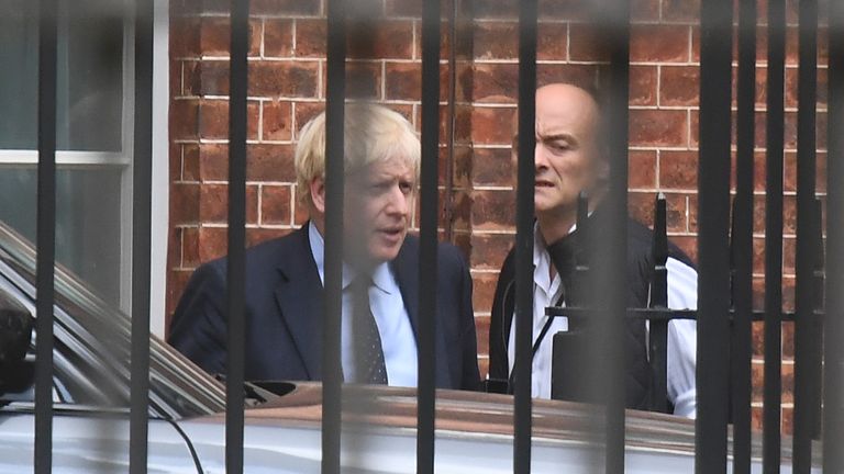 Boris Johnson a Dominic Cummings, na obrázku v Downing Street v roce 2019.
