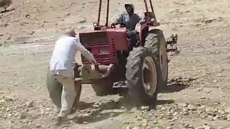 Palestinci říkají, že jsou zastrašeni ze své země