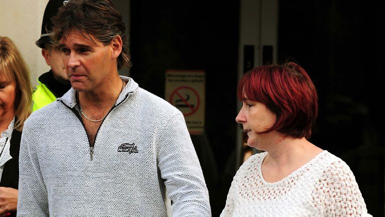 Paul a Coral Jones zanechávají dotaz na dubnovou smrtí v září 2013. File Pic: PA