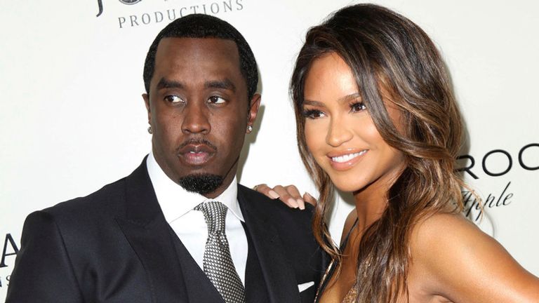 Diddy a Cassie na červeném koberci v roce 2016. Obrázek: Zz/JMA/Star Max/IPX/AP