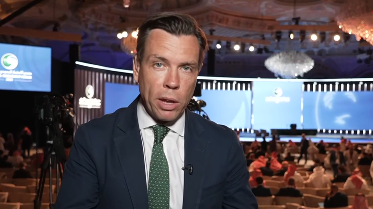 Mark Stone říká, že návštěva Donalda Trumpa v Saúdské Arábii je o bohatství