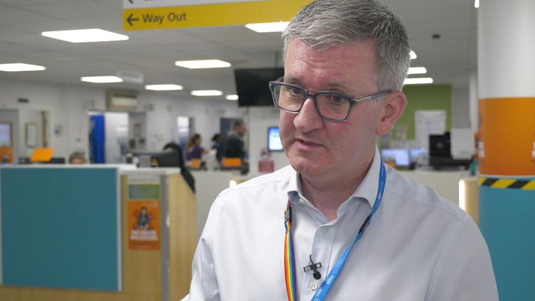 Matthew Trainer, generální ředitel Barking, Havering a Redbridge University Hospitals NHS Trust