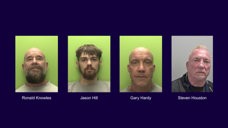 Důstojníci provedli zdlouhavé proaktivní vyšetřování, aby určili rozsah operace. Pic: Nottinghamshire Police