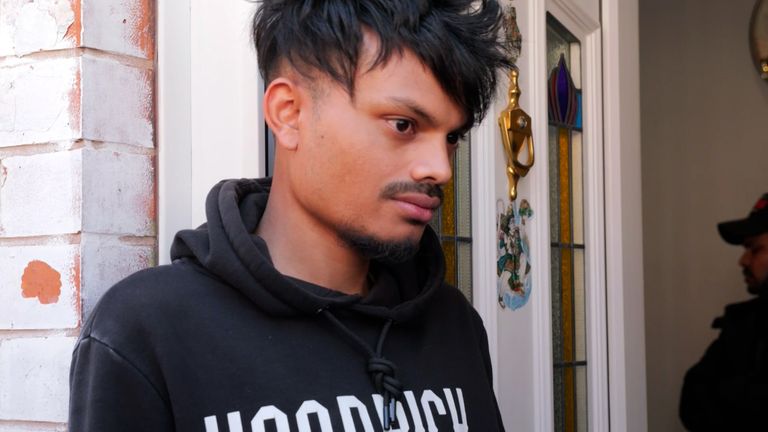 Indická havárie: sourozenec srážky Survivor „stále se obává“ jiného bratra