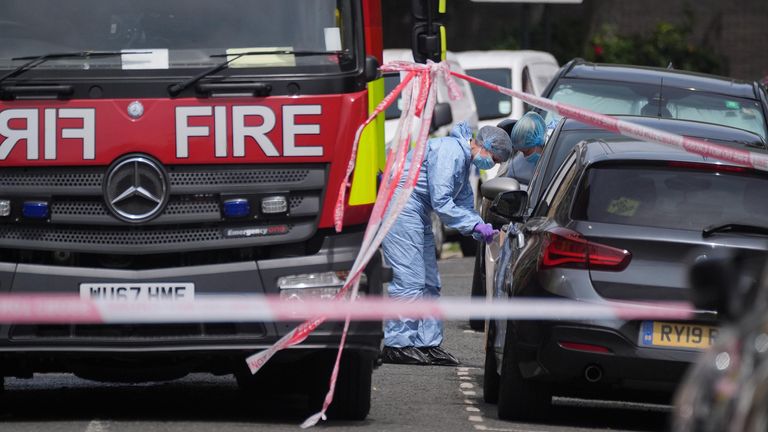 Scéna na Dumont Road v Stoke Newington.  Pic: Reuters
