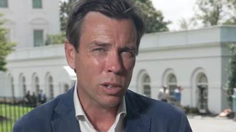 Mark Stone, Washingtonský korespondent