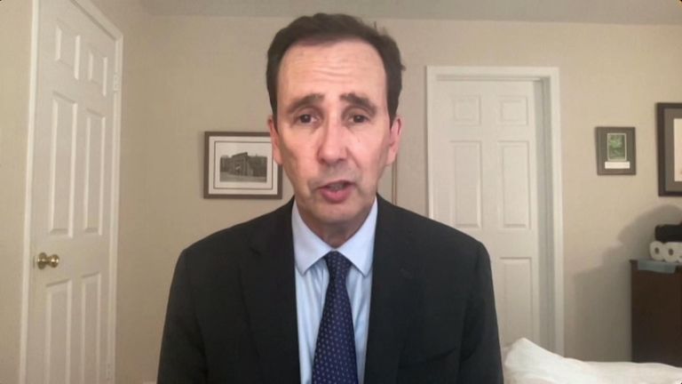 Bývalý americký diplomat Alan Eyre