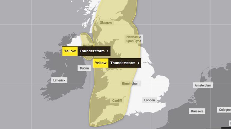 Varování bouřky jsou na místě až do sobotního večera. Pic: Met Office