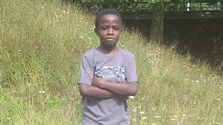 Othniel Adoma, 11, zemřel tři týdny po havárii na M4.  Pic: Thames Valley Police