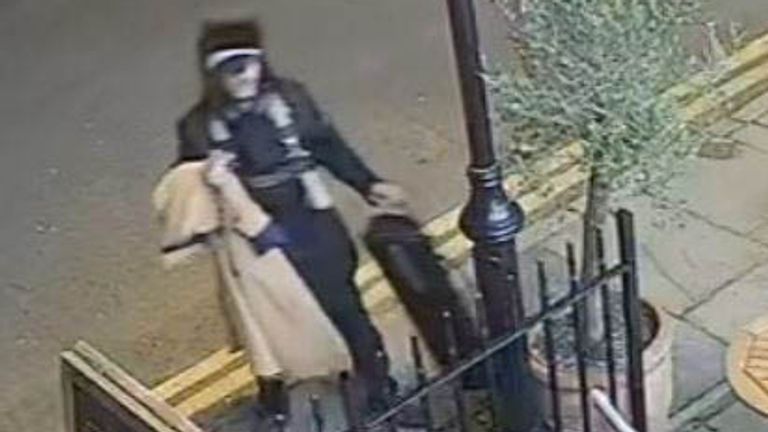 Pic: Met Police