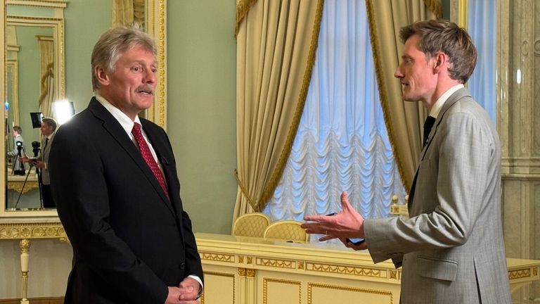 Mluvčí Kremlu Dmitry Peskov s Ivor Bennettem