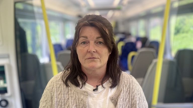 Hlas Gayanne Potterové se používá pro nový hlasový systém Scotrailů