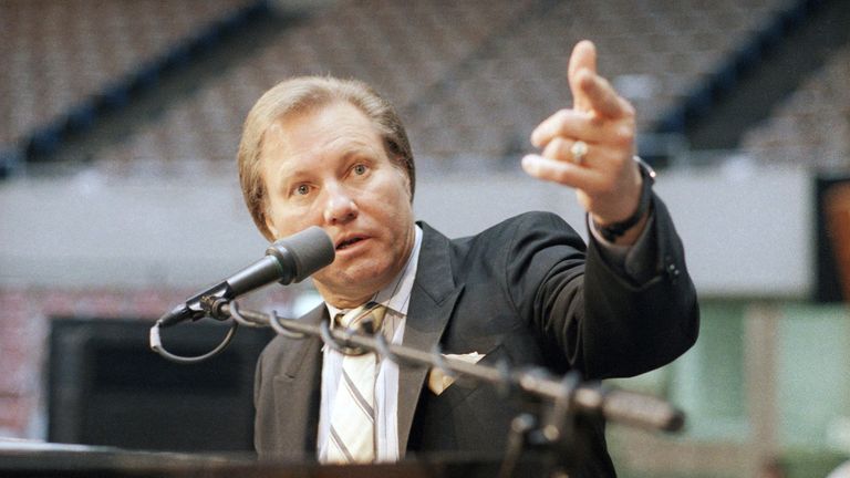 Jimmy Swaggart v březnu 1987. Obrázek: AP