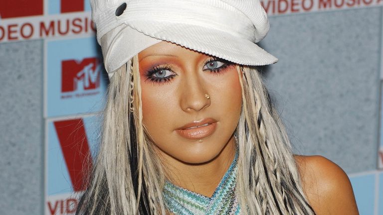Christina Aguilera na MTV Video Awards v New Yorku v roce 2002. Pic: Star Max přes AP obrázky