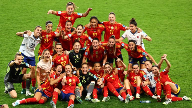 Fotbalový fotbal - UEFA Dámské euro 2025 - Finále čtvrtiny - Španělsko v Švýcarsko - Stadion Wankdorf, Bern, Švýcarsko - 18. července 2025 Španělsko P